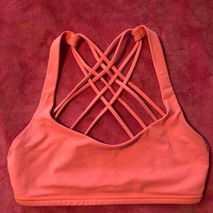 lululemon sports bra